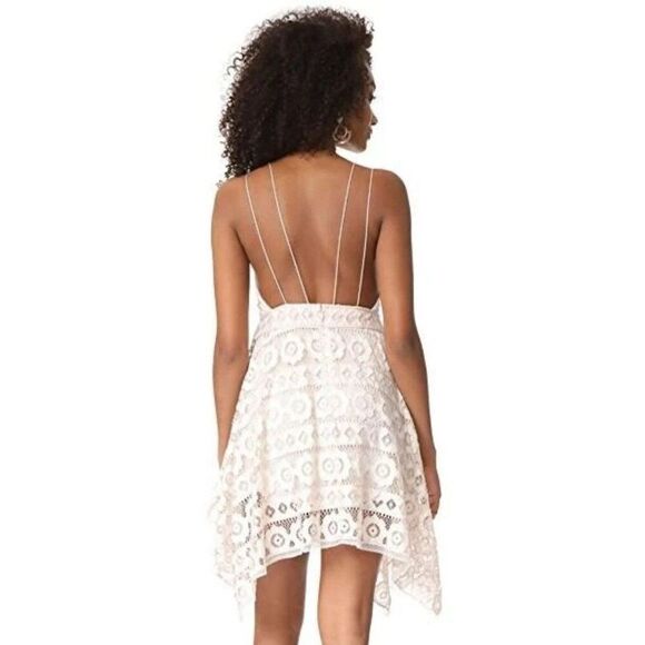 Free People Lace Just Like Honey Mini Dress Sz 4 White Backless Cottagecore VSCO - Picture 2 of 11